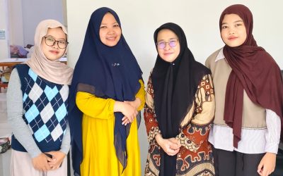 Monitoring dan Evaluasi Magang Mahasiswa Prodi S1 Akuntansi Universitas Alma Ata di Move On Konveksi